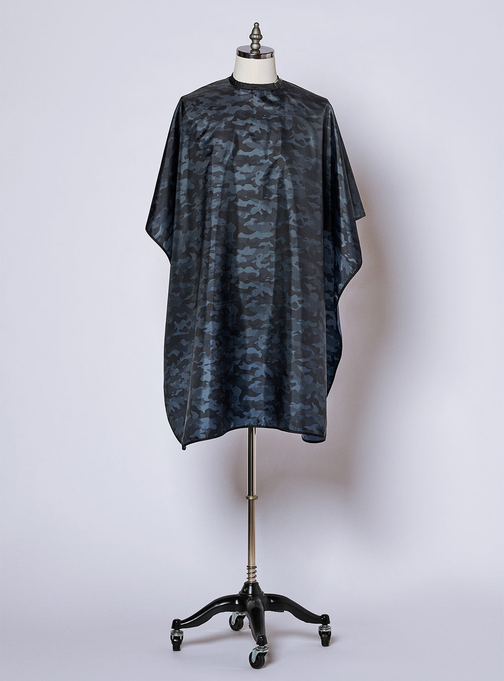 FROMM CAMO BARBER CAPE F7041 (SNAP)